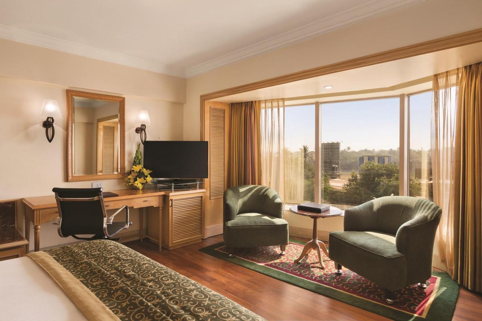 Ramada Plaza By Wyndham Palm Grove Otel Mumbai Dış mekan fotoğraf